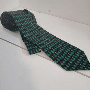 Christmas Tree Silk Tie by Holiday Traditions